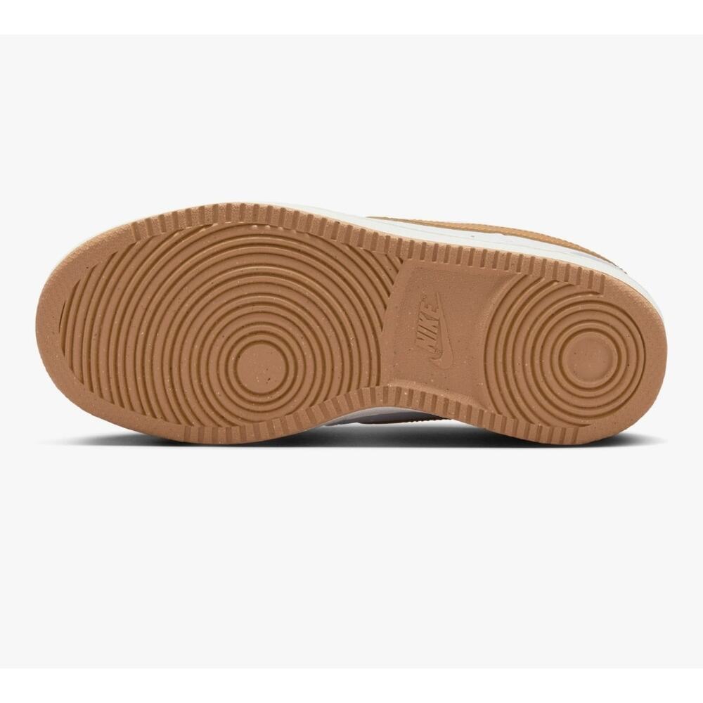 Nike Court Vision Low 
White / Flax Game Royal Sail 
NIB (no Lid) 
Wms Sz 8.5 - Picture 7 of 11